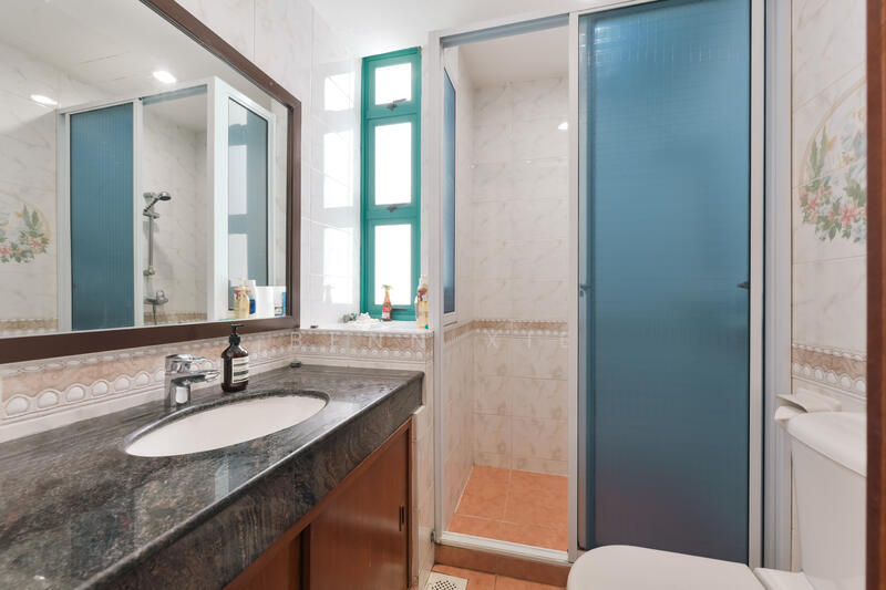 For Sale - Rare Bungalow in Pasir Panjang near NUS