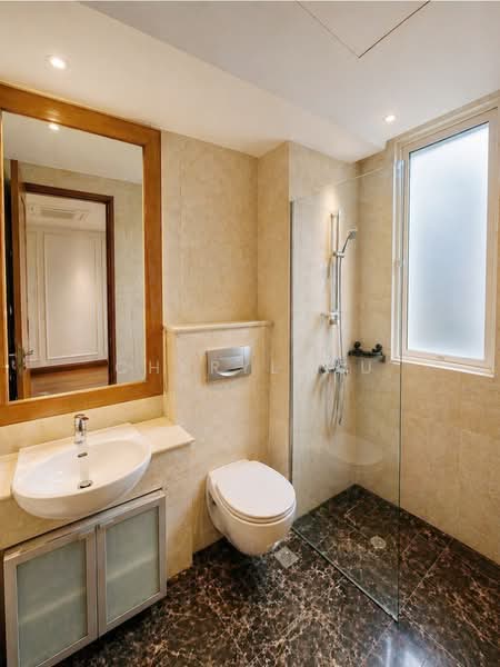 The Hermitage, 2 Sarkies Road, 2 Bedrooms, 850 sqft, Apartment For Sale, by Cheryl Wu, 500028572 - Bathroom - PropertyGuru.com.sg