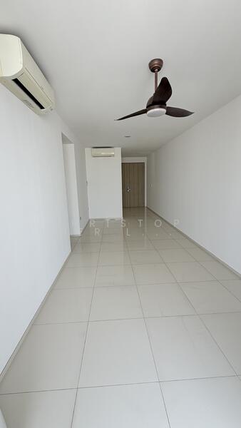 The Wisteria Condominium For Sale at S$ 1,350,000 | PropertyGuru Singapore - Interior