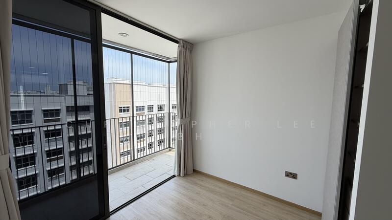 The Wisteria Condominium For Sale at S$ 1,350,000 | PropertyGuru Singapore - Balcony