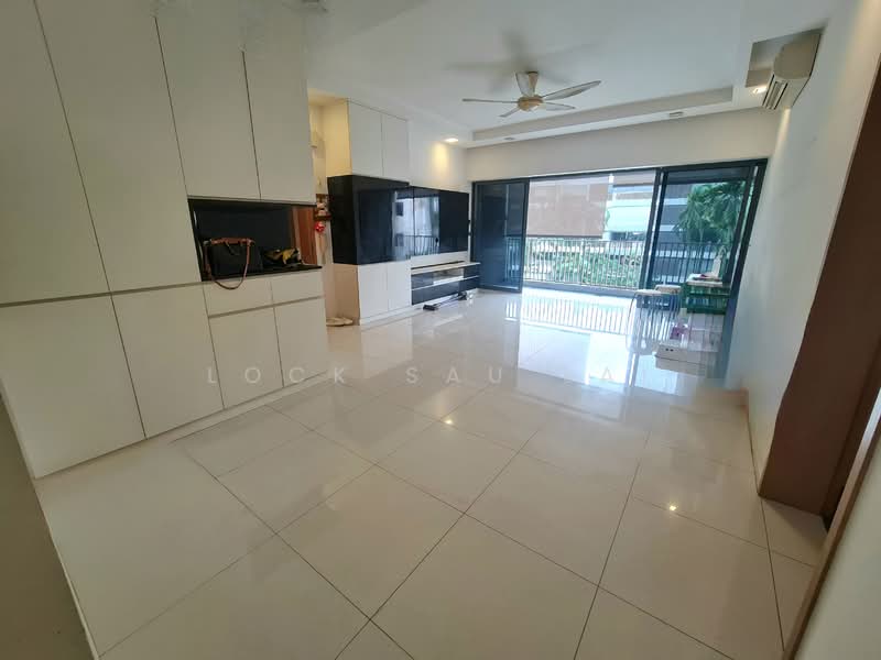 Meadows @ Peirce, 626 Upper Thomson Road, 3 Bedrooms, 1,496 sqft, Condominium For Sale, by Lock Sau Lai, 500028675 - Living Room - PropertyGuru.com.sg