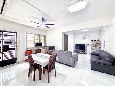 For Sale - 426 Choa Chu Kang Avenue 4