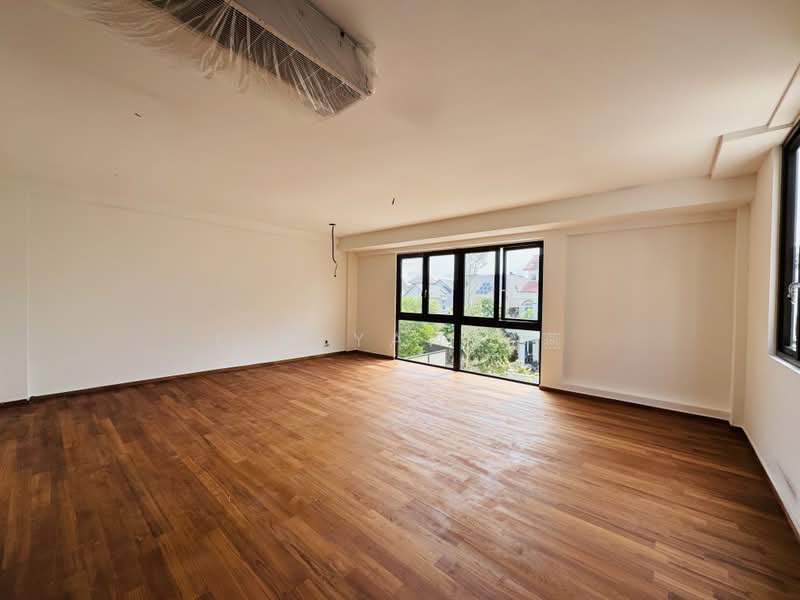 Brand New Freehold Semi-D with Lift and swimming pool, walk to Tan Kah Kee MRT- call 8130 3636 to view, 5 Bedrooms, 7,000 sqft, Semi-Detached House For Sale, by Kim Yan 金燕, 500028704 - Living Room - PropertyGuru.com.sg