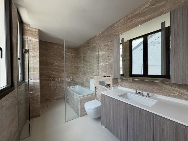 within 1km to Nanyang Sch, Brand New Semi-D with Lift & pool, walk to Tan Kah Kee MRT- call 8130 3636 to view, 5 Bedrooms, 7,000 sqft, Semi-Detached House For Sale, by Kim Yan 金燕, 500028704 - Bathroom - PropertyGuru.com.sg