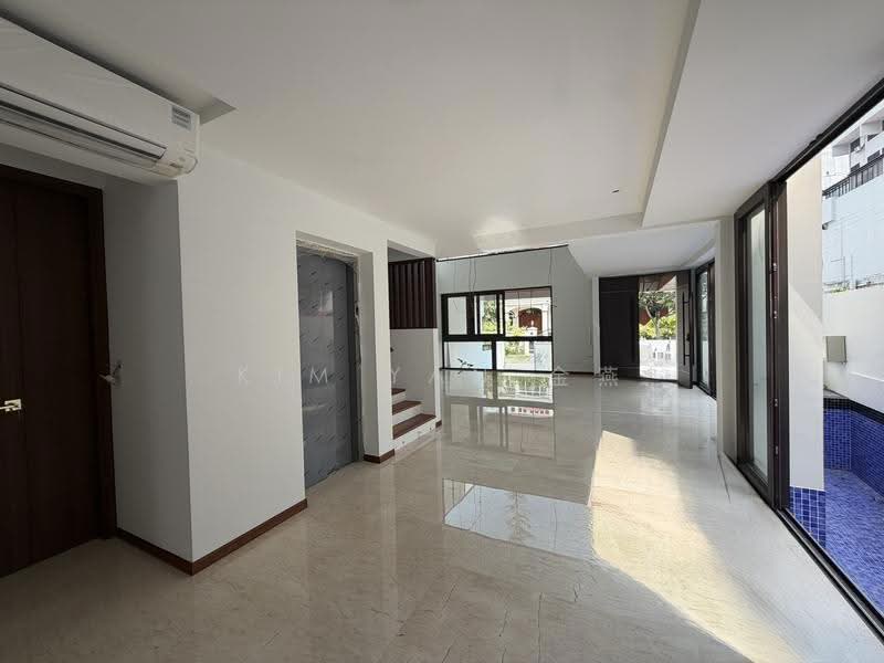 within 1km to Nanyang Sch, Brand New Semi-D with Lift & pool, walk to Tan Kah Kee MRT- call 8130 3636 to view, 5 Bedrooms, 7,000 sqft, Semi-Detached House For Sale, by Kim Yan 金燕, 500028704 - Living Room - PropertyGuru.com.sg