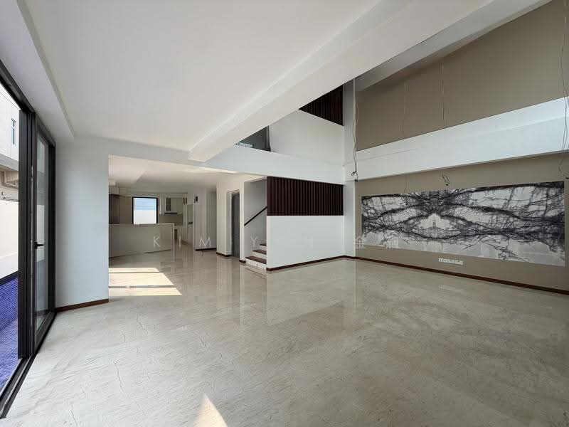 within 1km to Nanyang Sch, Brand New Semi-D with Lift & pool, walk to Tan Kah Kee MRT- call 8130 3636 to view, 5 Bedrooms, 7,000 sqft, Semi-Detached House For Sale, by Kim Yan 金燕, 500028704 - Living Room - PropertyGuru.com.sg