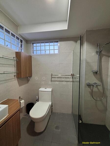 Master Bathroom (attached)