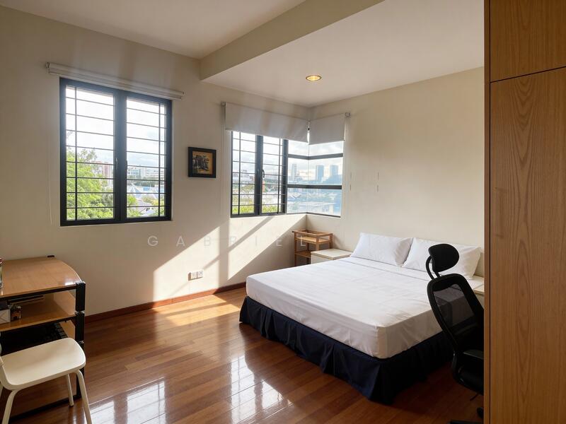 ❤️WOW❤️⭐PRICE REDUCED⭐⚡1KM HENRY PARK PRIMARY SCHOOL⚡CHARMING WELL KEPT SEMI-D✅ Semi-Detached House For Sale at S$ 10,480,000 | PropertyGuru Singapore - Bedroom