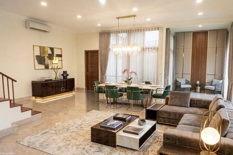 ❤️WOW❤️⭐PRICE REDUCED⭐⚡1KM HENRY PARK PRIMARY SCHOOL⚡CHARMING WELL KEPT SEMI-D✅, HOLLAND / GROVE / MOUNT SINAI / MOONBEAM / GREENLEAF / NAMLY, Tanglin / Holland / Bukit Timah, 6 Bedrooms, 4,500 sqft, Semi-Detached House For Sale, by Gabriel Lim, 500028712 - Living Room - PropertyGuru.com.sg