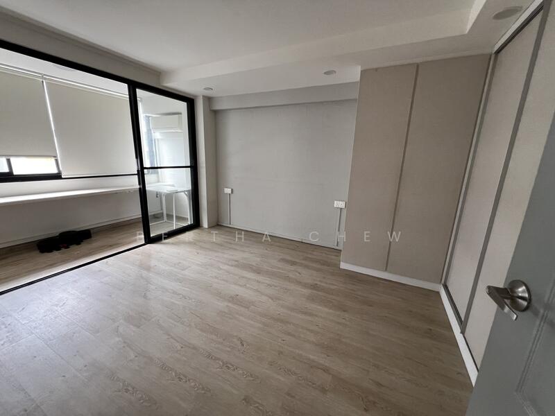 Study to Master Bedroom