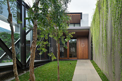 For Sale - 黄金地段 Grand 35m Frontage near RGPS & MRT ☎️MARTIN 9320.20.20