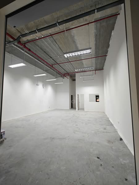 Stellar @ Tampines, 12 Tampines North Drive 4, 475 sqft, Factory / Workshop (B2) For Rent, by June Foo 六姐, 500028860 - Interior - CommercialGuru.com.sg