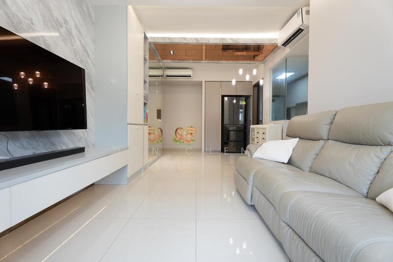 For Sale - The Visionaire