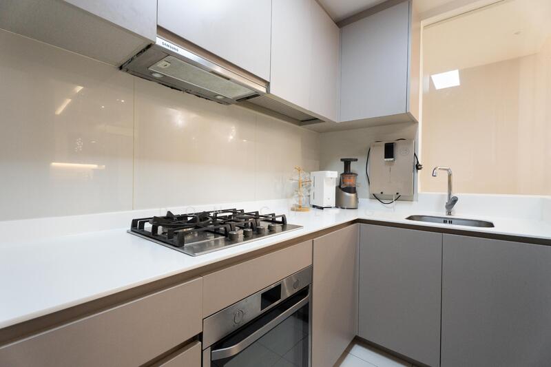 For Sale - The Visionaire