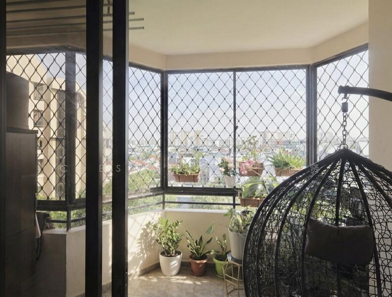 Bayshore Park Condominium For Sale at S$ 1,650,000 | PropertyGuru Singapore - Balcony