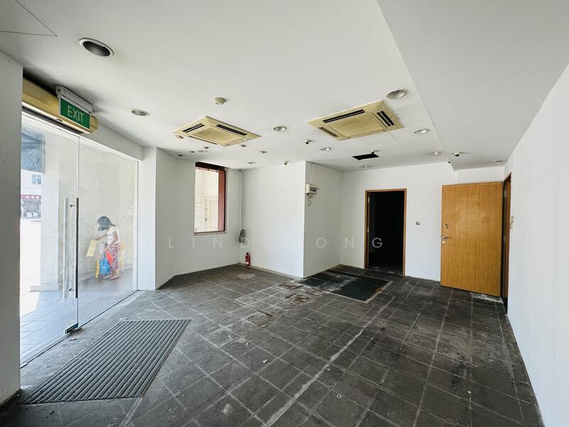 Corner Dual Frontage 3-Storey Building for Training Ctr / Cafe / Retail / Office near Aljunied MRT, Geylang Road, 8,000 sqft, Shop / Shophouse For Rent, by Linda Ong, 500029011 - Interior - CommercialGuru.com.sg