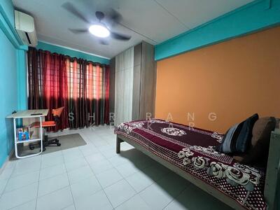 For Rent - 142 Simei Street 2