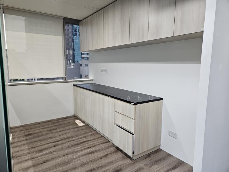 Excellent town location, north bridge road, 2,303 sqft, Office For Rent, by April Ang, 500029067 - Interior - CommercialGuru.com.sg