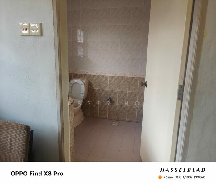 Soo Chow Garden Terraced House For Sale at S$ 6,588,888 | PropertyGuru Singapore - Bathroom
