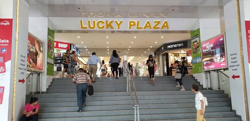 Lucky Plaza, 304 Orchard Road, 334 sqft, Mall Shop For Rent, by Thana, 500029150 - Exterior - CommercialGuru.com.sg