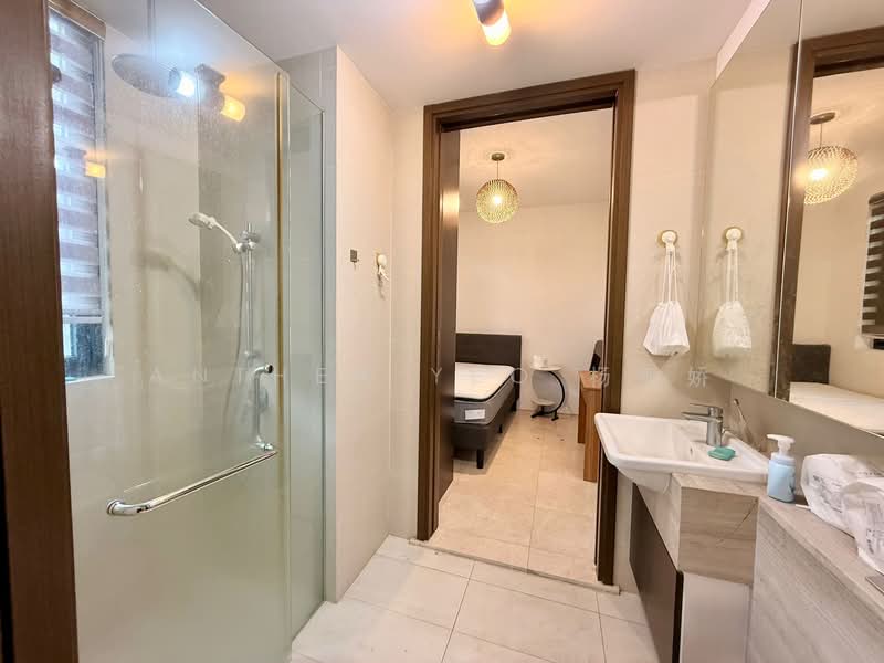 Robinson Suites, 50 Robinson Road, Boat Quay / Raffles Place / Marina, 2 Bedrooms, 603 sqft, Condominium For Sale, by Anthea Yeo 杨丽娇, 500029229 - Bathroom - PropertyGuru.com.sg