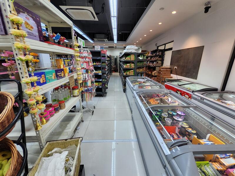 Mandarin Gardens Retail Shop For Sale, Siglap Road, East Coast / Marine Parade, 2,378 sqft, Shop / Shophouse For Sale, by Ryan Pang, 500029321 - Interior - CommercialGuru.com.sg