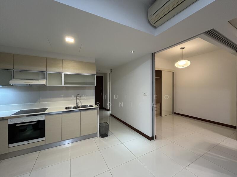 The Sail @ Marina Bay, 6 Marina Boulevard, 2 Bedrooms, 861 sqft, Condominium For Rent, by Tan Hui Neo Veronica, 500029324 - Kitchen - PropertyGuru.com.sg