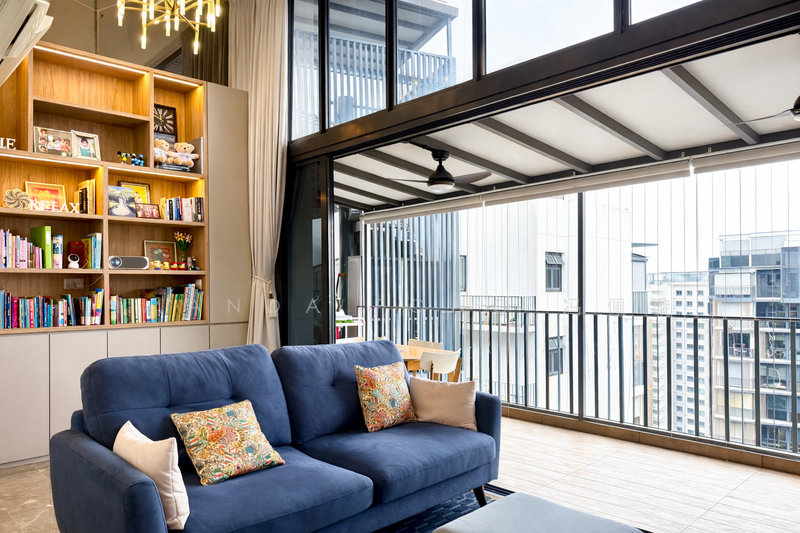 CHEAP Undervalued Renovated Spacious 3 Bedroom + Study for Sale in D19, Low Supply, Below Valuation!, , 3 Bedrooms, 2,051 sqft, Condominium For Sale, by Amanda Fong 冯佩璇, 500029365 - Living Room - PropertyGuru.com.sg