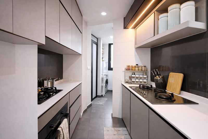 CHEAP Undervalued Renovated Spacious 3 Bedroom + Study for Sale in D19, Low Supply, Below Valuation!, , 3 Bedrooms, 2,051 sqft, Condominium For Sale, by Amanda Fong 冯佩璇, 500029365 - Kitchen - PropertyGuru.com.sg