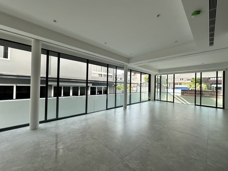 Jalan Jarak, Jalan Jarak, 7 Bedrooms, 9,200 sqft, Semi-Detached House For Sale, by Norman Tan, 500029375 - Interior - PropertyGuru.com.sg