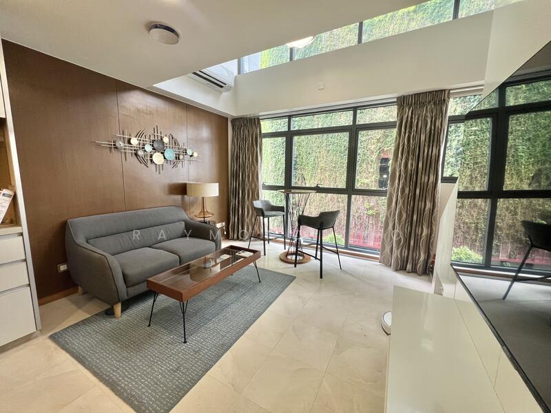 Icon Apartment For Sale at S$ 1,280,000 | PropertyGuru Singapore - Living Room