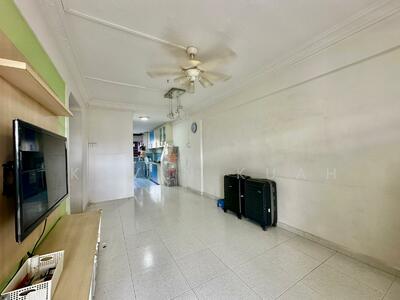 For Sale - 121 Ang Mo Kio Avenue 3