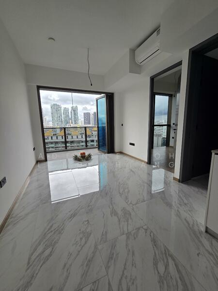 The Landmark, 173 Chin Swee Road, 1 Bedroom, 517 sqft, Condominium For Rent, by Adeline Goh Leng Khiang, 500029564 - Balcony - PropertyGuru.com.sg