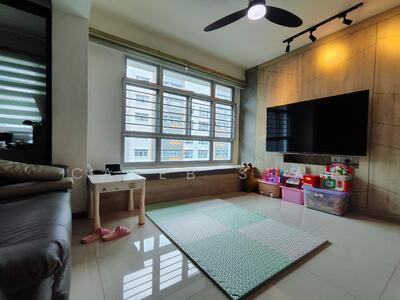 For Rent - 338C Anchorvale Crescent