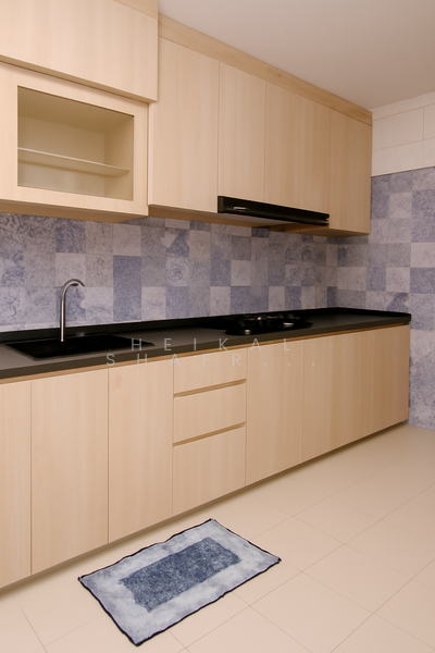 For Sale - 588C Montreal Drive