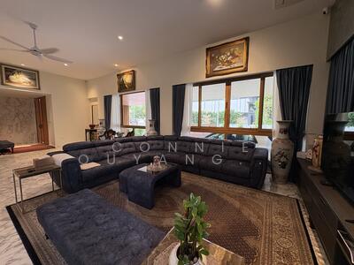 For Sale - 3 storey with attic Brand New Semi Detached at Newton