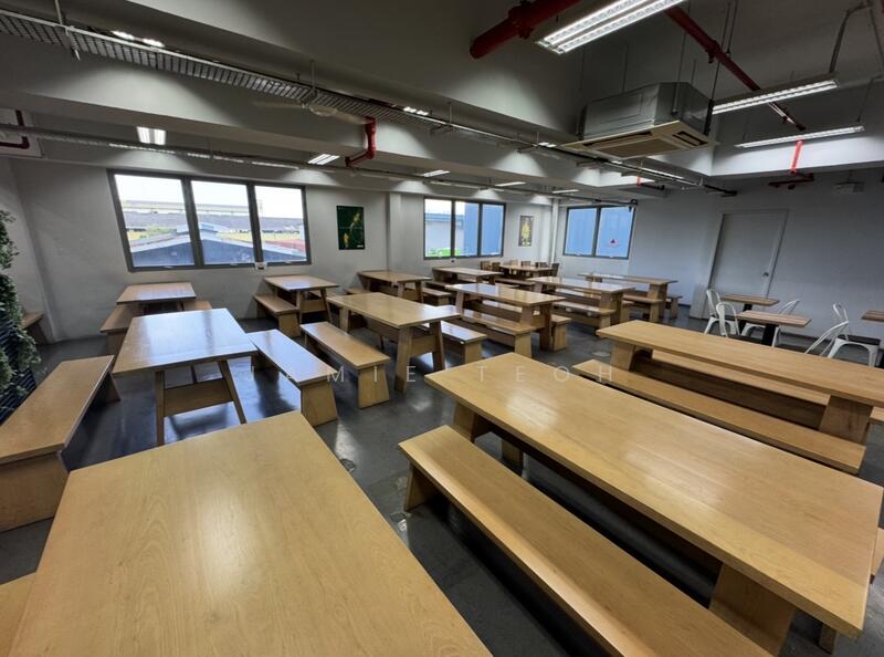 Gul Circle, Gul Circle, 245,956 sqft, Warehouse For Sale, by Jamie Teoh, 500029605 - CommercialGuru.com.sg