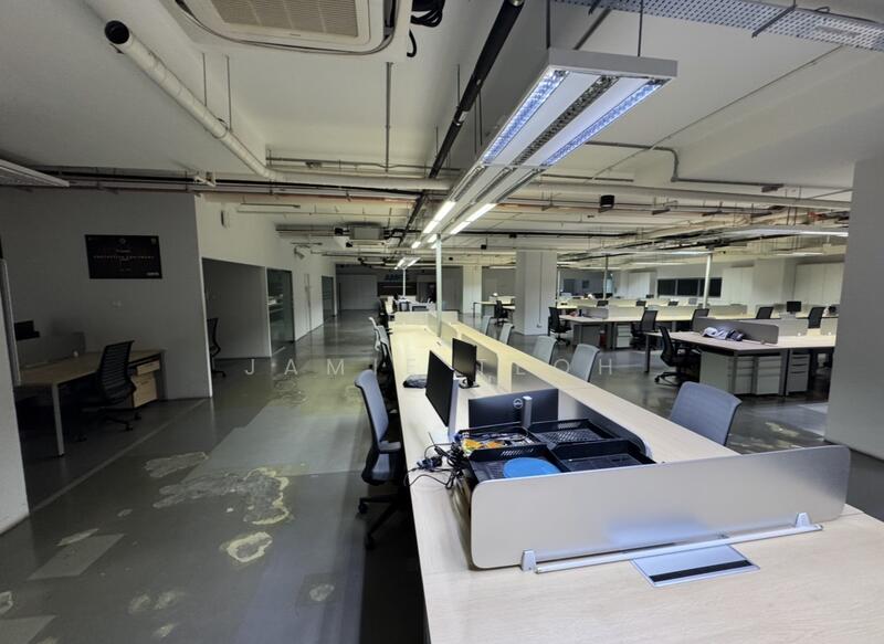 Gul Circle, Gul Circle, 245,956 sqft, Warehouse For Sale, by Jamie Teoh, 500029605 - CommercialGuru.com.sg