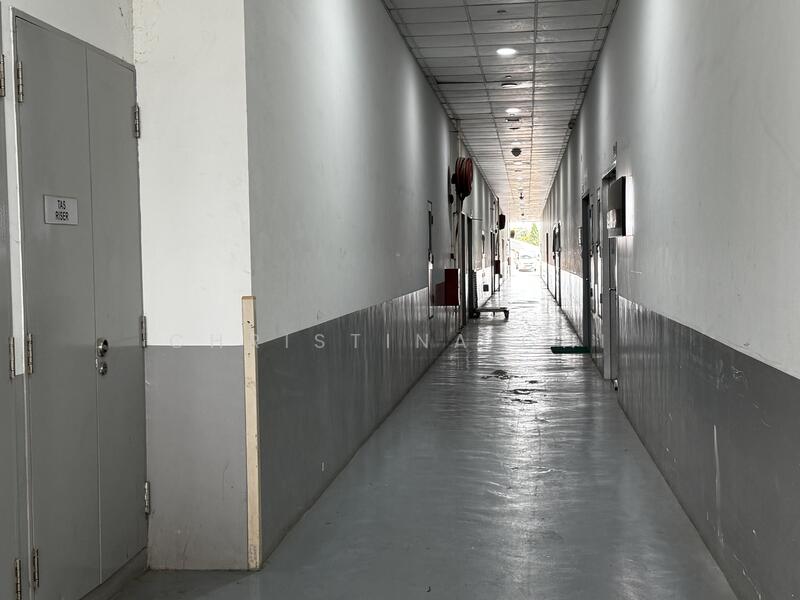 Premier @ Kaki Bukit, 8 Kaki Bukit Avenue 4, 1,100 sqft, Factory / Workshop (B2) For Rent, by Christina Chi, 500029614 - Corridor - CommercialGuru.com.sg
