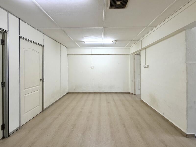 46 sims place, , 678 sqft, Shop / Shophouse For Rent, by Lawrence Teo (赵世廷), 500029622 - Interior - CommercialGuru.com.sg