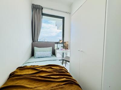 For Rent - The Infiniti