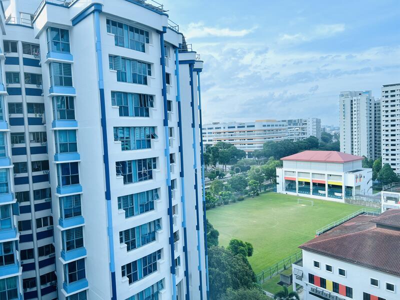 467 Admiralty Drive HDB Flat For Sale at S$ 685,000 | PropertyGuru Singapore - Exterior