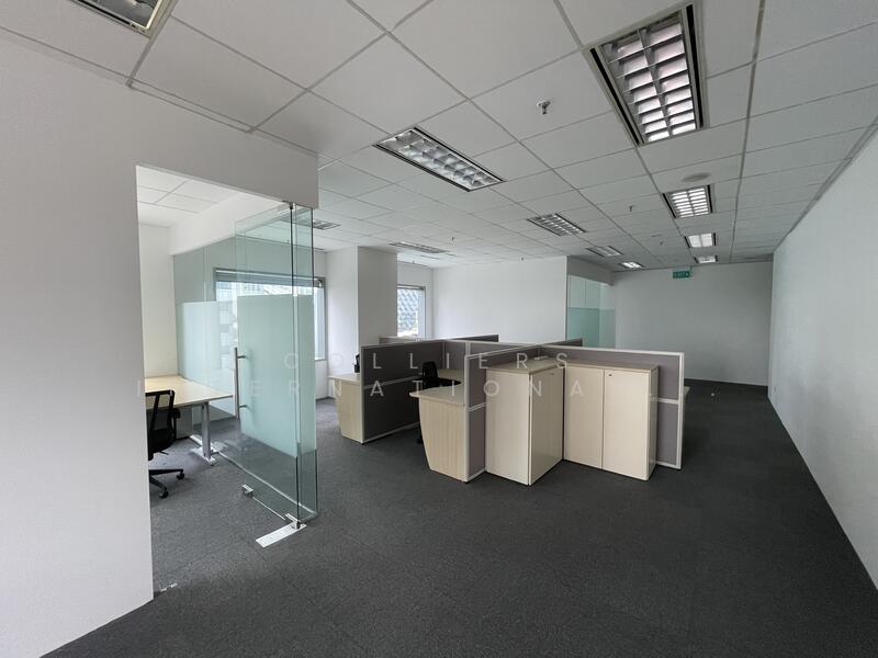 Suntec City Tower, 7 Temasek Boulevard, 3,929 sqft, Office For Sale, by WONG HENG JUN HOUSTON, 500029692 - Interior - CommercialGuru.com.sg