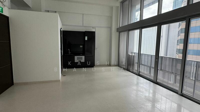 Eon Shenton, 70 Shenton Way, 1,033 sqft, Office For Sale, by Kaushik Bhanushali, 500029811 - Interior - CommercialGuru.com.sg
