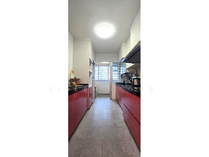 329B Anchorvale Street HDB Flat For Sale at S$ 880,000 | PropertyGuru Singapore - Kitchen