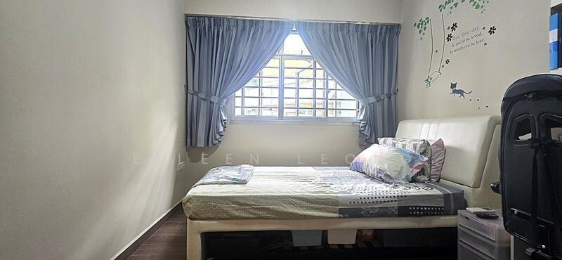329B Anchorvale Street HDB Flat For Sale at S$ 880,000 | PropertyGuru Singapore - Bedroom
