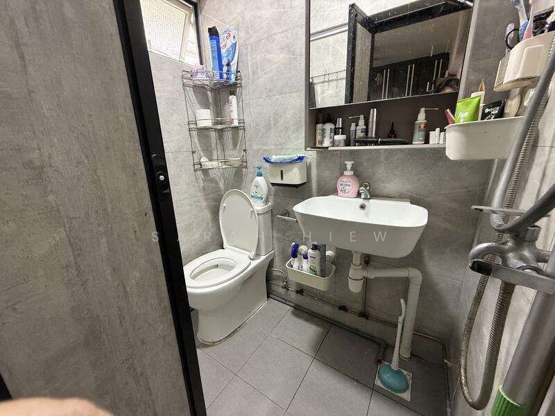 For Sale - 226 Ang Mo Kio Avenue 1