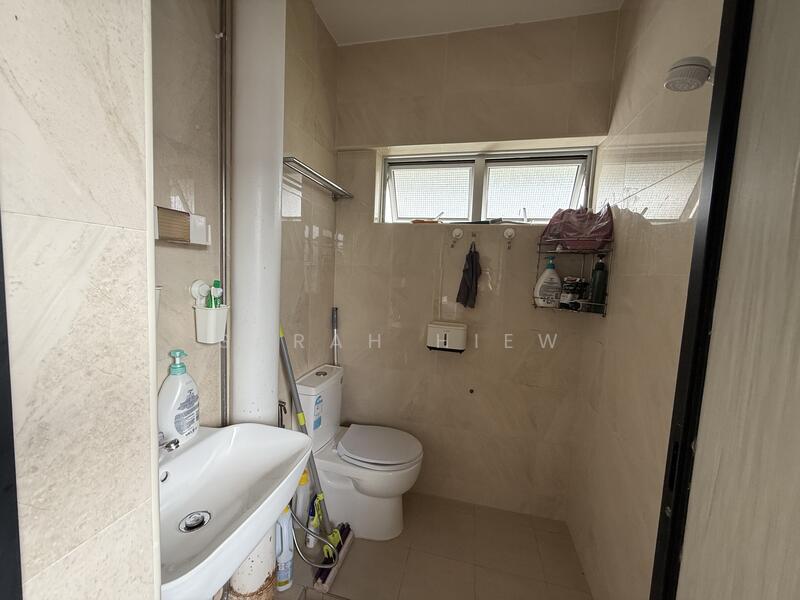 For Sale - 226 Ang Mo Kio Avenue 1