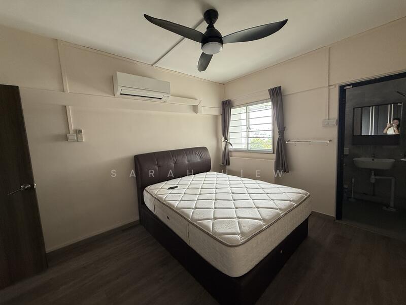 For Sale - 226 Ang Mo Kio Avenue 1