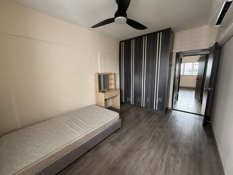 For Sale - 226 Ang Mo Kio Avenue 1